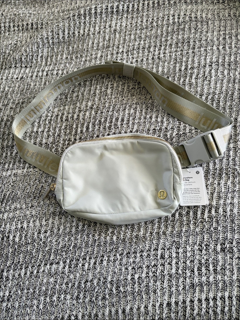 Lululemon Athletica Light Gray Belt Bag with Gold Trim